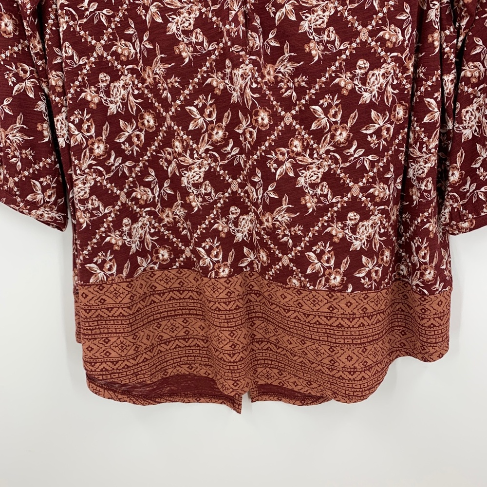 Lucky Brand Floral Border Print Boho Pop Over Top in Burgundy Sz 1X - Picture 4 of 10